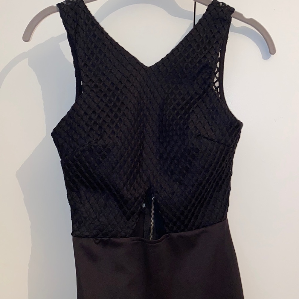 Mesh keyhole mini dress